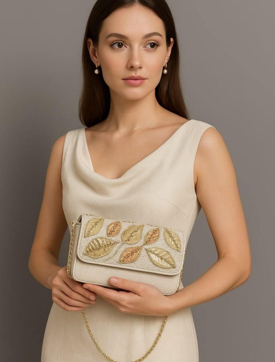 20250602_1736_Elegant Embroidered Purse_remix_01jwr8gdhbf0nrwt2w0d52ferv (1) Ajoure
